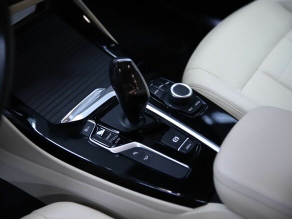 2020 BMW X3 20i xDrive III (G01), серый, 3390000 рублей - вид 14