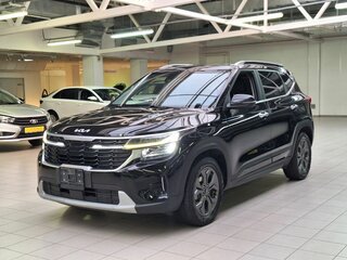 2023 Kia Seltos I Рестайлинг, чёрный, 2300000 рублей, вид 3