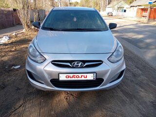 2011 Hyundai Solaris I, серебристый, 550000 рублей, вид 1