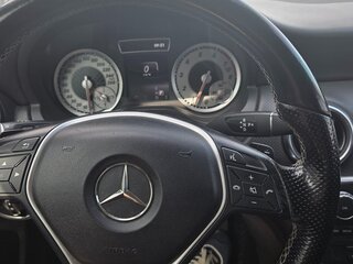 2013 Mercedes-Benz A-Класс 180 III (W176), белый, 1199999 рублей, вид 4