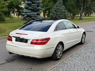 2010 Mercedes-Benz E-Класс 250 5G-Tronic IV (W212, S212, C207), белый, 1600000 рублей, вид 4