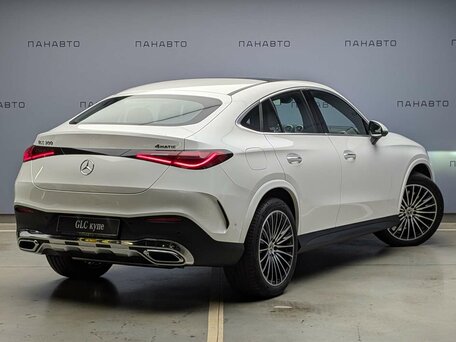 2026 Mercedes-Benz GLC Coupe 300 II (C254), белый, 9190000 рублей, вид 4