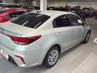 2018 Kia Rio IV, бежевый, 1190000 рублей, вид 4