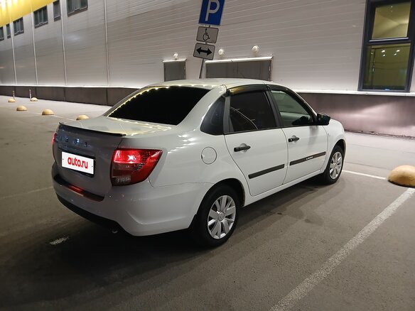 2019 Lada (ВАЗ) Granta I Рестайлинг, белый, 650000 рублей - вид 5