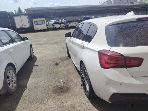 2019 BMW 1 серии 118i II (F20/F21) Рестайлинг 2, белый, 1550000 рублей - вид 2