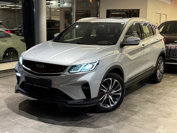 2022 Geely Coolray I, серебристый, 1450000 рублей