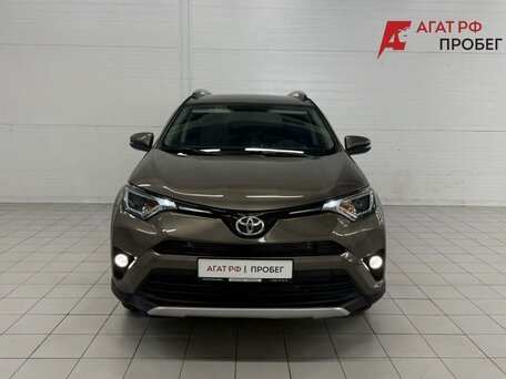 2016 Toyota RAV4 IV (XA40) Рестайлинг, коричневый, 1895000 рублей, вид 2