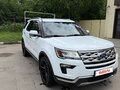 2018 Ford Explorer V Рестайлинг 2, белый, 3000000 рублей - вид 2