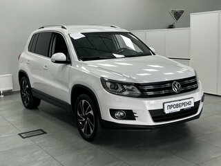 2012 Volkswagen Tiguan I Рестайлинг, белый, 899000 рублей, вид 2