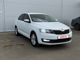 2017 Skoda Rapid I Рестайлинг, белый, 1245000 рублей, вид 3