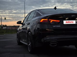 2019 Kia Optima IV Рестайлинг, чёрный, 2055502 рублей, вид 4