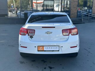 2015 Chevrolet Malibu VIII Рестайлинг, белый, 1170000 рублей, вид 5