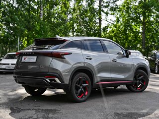 2022 Omoda C5 I, серебристый, 1300000 рублей, вид 2