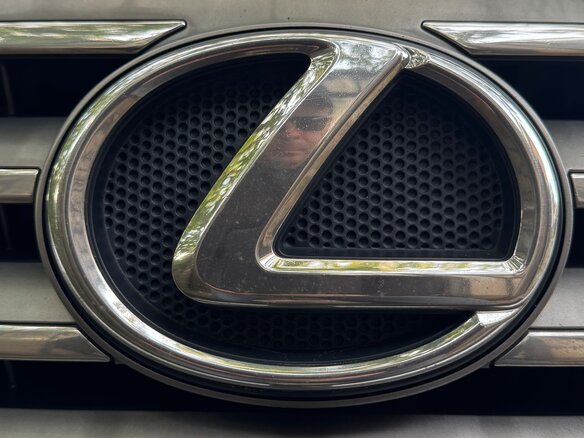 2010 Lexus LX 570 III, серебристый, 3999999 рублей - вид 23