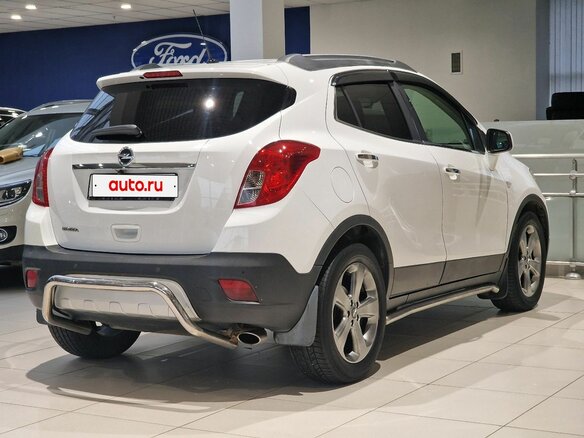 2013 Opel Mokka I, белый, 920000 рублей - вид 3
