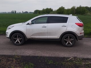 2015 Kia Sportage III Рестайлинг, белый, 1500000 рублей, вид 5