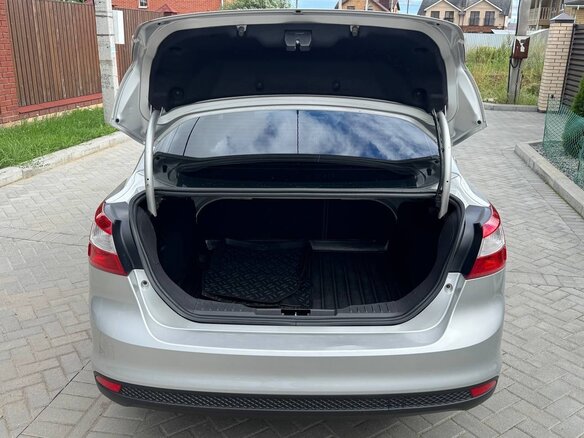 2011 Ford Focus III, серый - вид 5