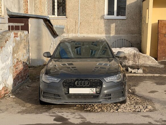 2012 Audi A6 IV (C7), чёрный, 1390000 рублей - вид 2