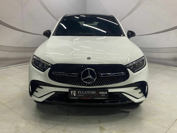 2025 Mercedes-Benz GLC Coupe 260 II (C254), белый, 8049000 рублей - вид 1