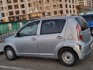 2005 Toyota Passo I (C10), серебристый, 335000 рублей, вид 4