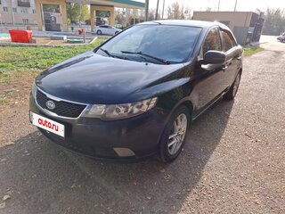 2012 Kia Cerato 6-speed II, чёрный, 500000 рублей, вид 2