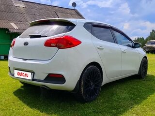 2013 Kia Ceed II, белый, 1130000 рублей, вид 4