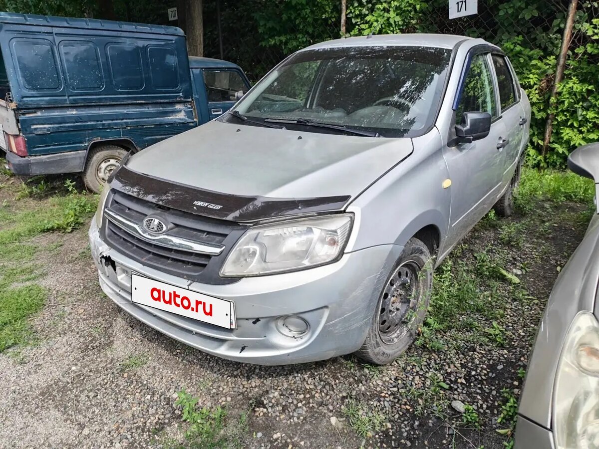 Открыть фотографии: Lada (ВАЗ) Granta I