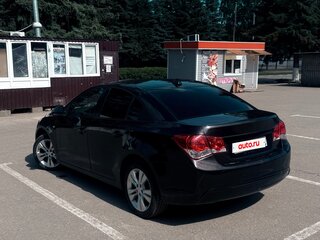 2013 Chevrolet Cruze I Рестайлинг, коричневый, 600000 рублей, вид 5