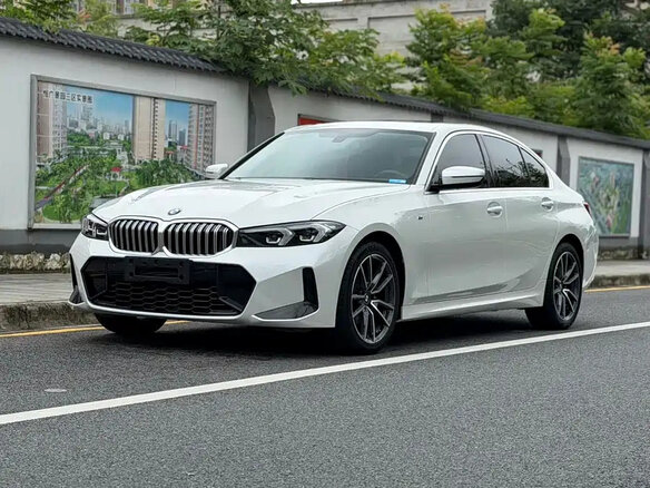 2022 BMW 3 серии 320i VII (G2x) Рестайлинг, белый, 2900003 рублей
