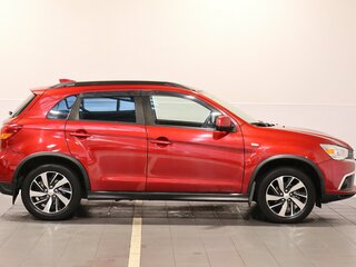 2018 Mitsubishi ASX I Рестайлинг 2, красный, 1579000 рублей, вид 4