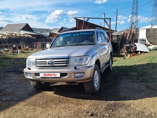 2004 Toyota Land Cruiser 100 Series Рестайлинг 1, серый, 2400000 рублей, вид 2