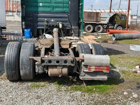 2000 Mercedes-Benz Actros, зелёный, 430000 рублей, вид 3