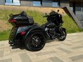2025 Harley-Davidson Tri Glide, чёрный, 5000000 рублей - вид 2