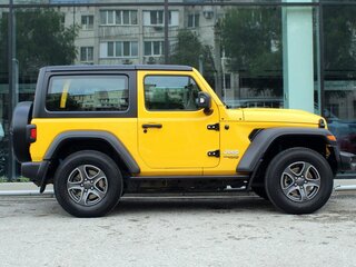 2018 Jeep Wrangler IV (JL), жёлтый, 3490000 рублей, вид 4