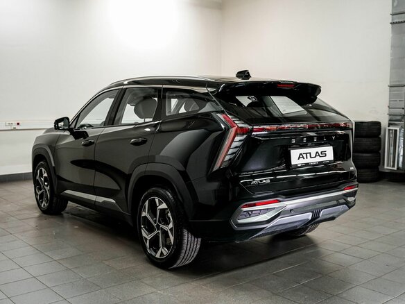 2026 Geely Atlas II, чёрный, 3449990 рублей - вид 15