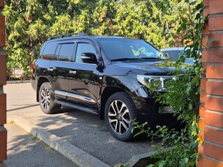 2008 Toyota Land Cruiser 200 Series, чёрный, 2650000 рублей, вид 3