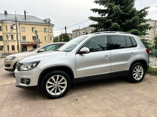 2011 Volkswagen Tiguan I Рестайлинг, серебристый, 930000 рублей, вид 5