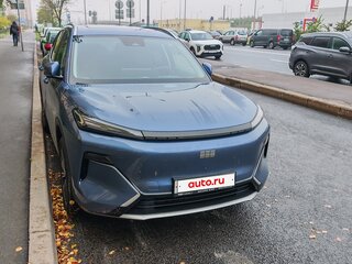 2026 Geely EX5 Гибрид EM-i, синий, 3700000 рублей, вид 3