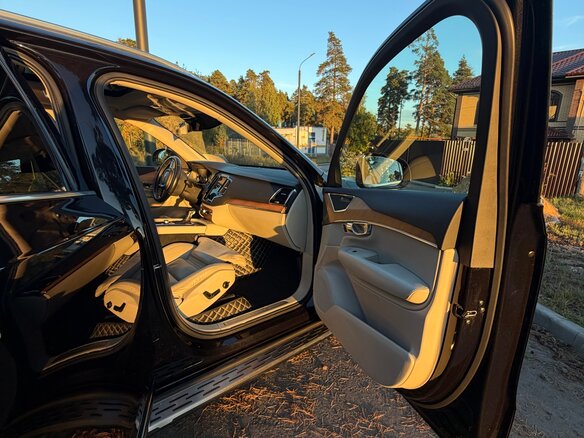 2018 Volvo XC90 II, чёрный, 3250000 рублей - вид 11