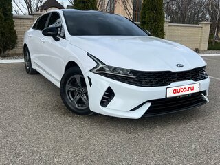 2021 Kia K5 III, белый, 2180000 рублей, вид 1
