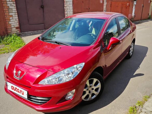 2012 Peugeot 408 I, красный, 879000 рублей