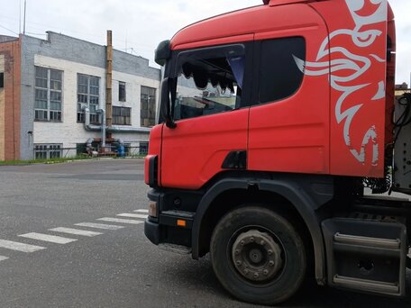 2007 Scania 4-Series, красный, 1490000 рублей, вид 3