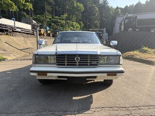 1981 Toyota Crown VI (S110), белый, 3900000 рублей, вид 4