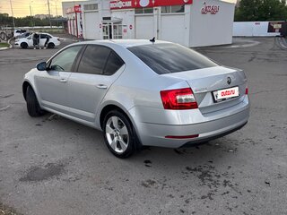 2017 Skoda Octavia III (A7) Рестайлинг, серебристый, 2200000 рублей, вид 5