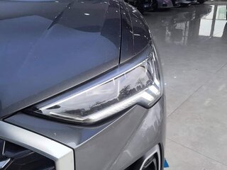 2022 Audi Q3 35 TFSI II (F3), серый, 1910000 рублей, вид 5