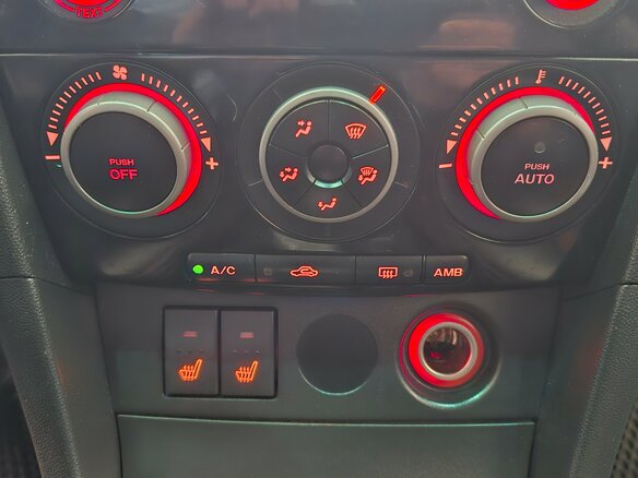 2007 Mazda 3 I (BK) Рестайлинг, чёрный, 540000 рублей - вид 15