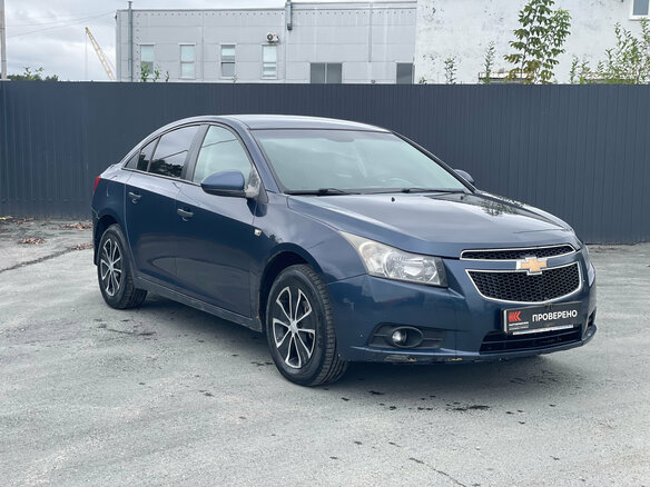 2011 Chevrolet Cruze I, синий, 599000 рублей - вид 2