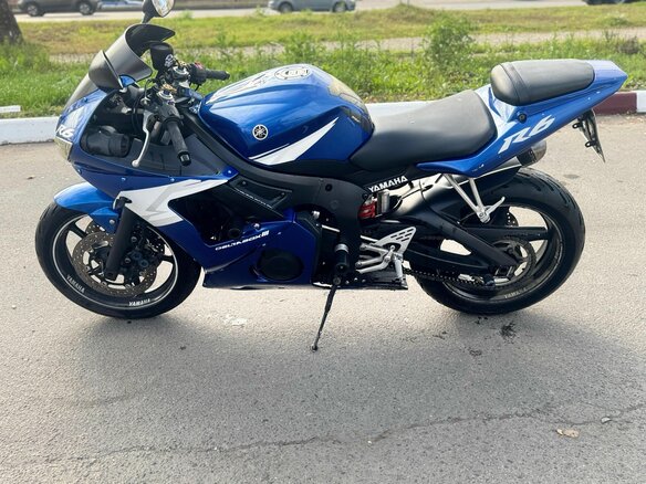 2003 Yamaha YZF-R6, синий, 480000 рублей