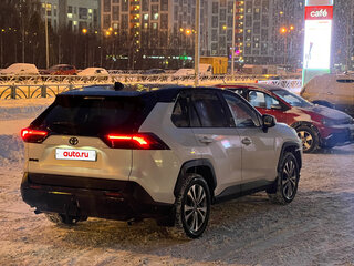 2022 Toyota RAV4 V (XA50), белый, 4000000 рублей, вид 5