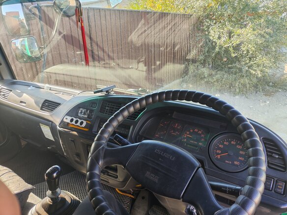 1985 Isuzu Forward (F-Series), зелёный, 2550000 рублей - вид 18